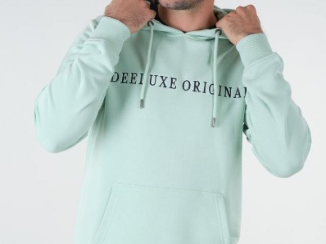 sweat DEELUXE